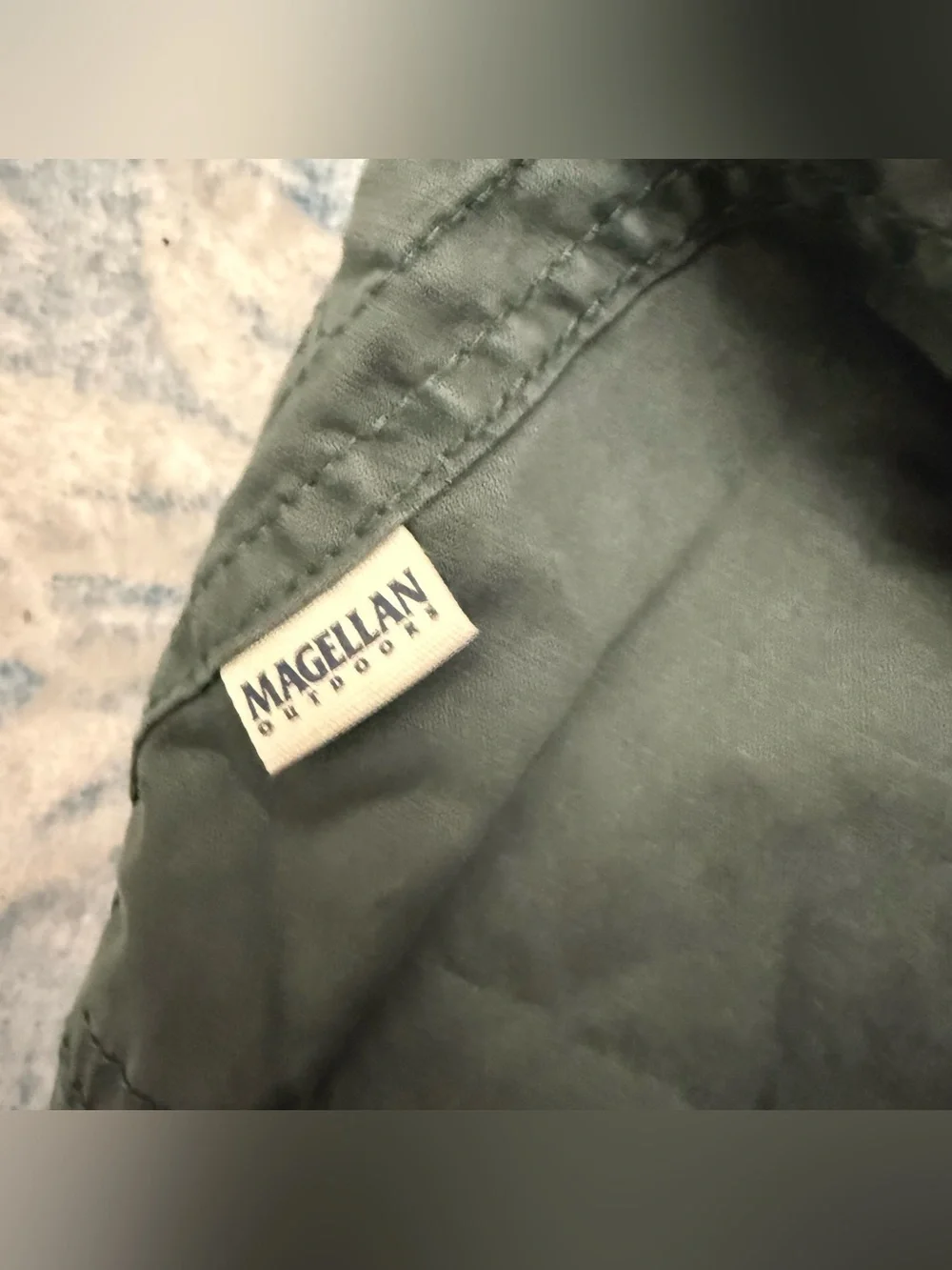 Magellan Women’s Olive Green outdoorsy Shorts size L